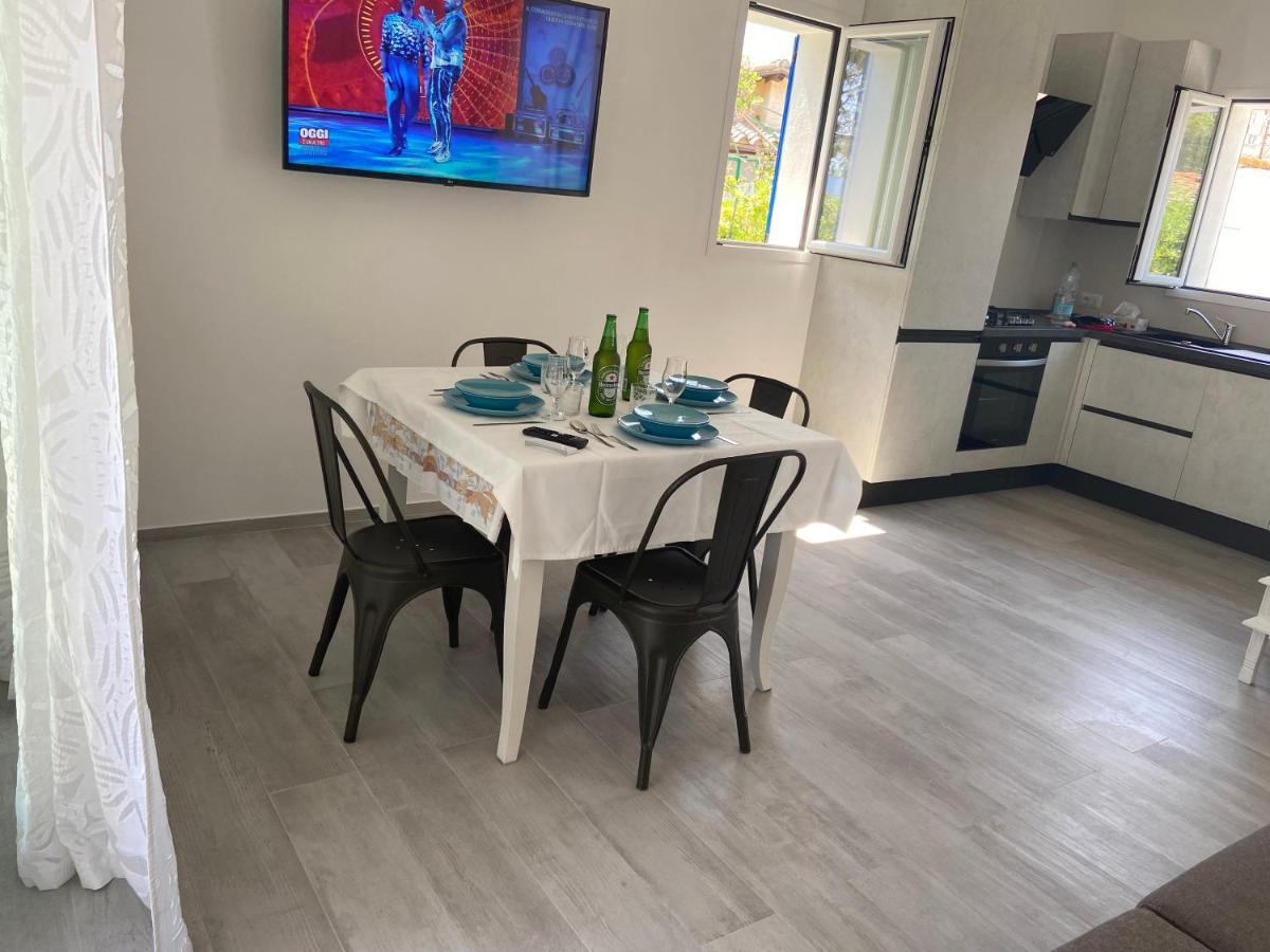 La Casa Sull'Acqua Villa Olbia Eksteriør billede